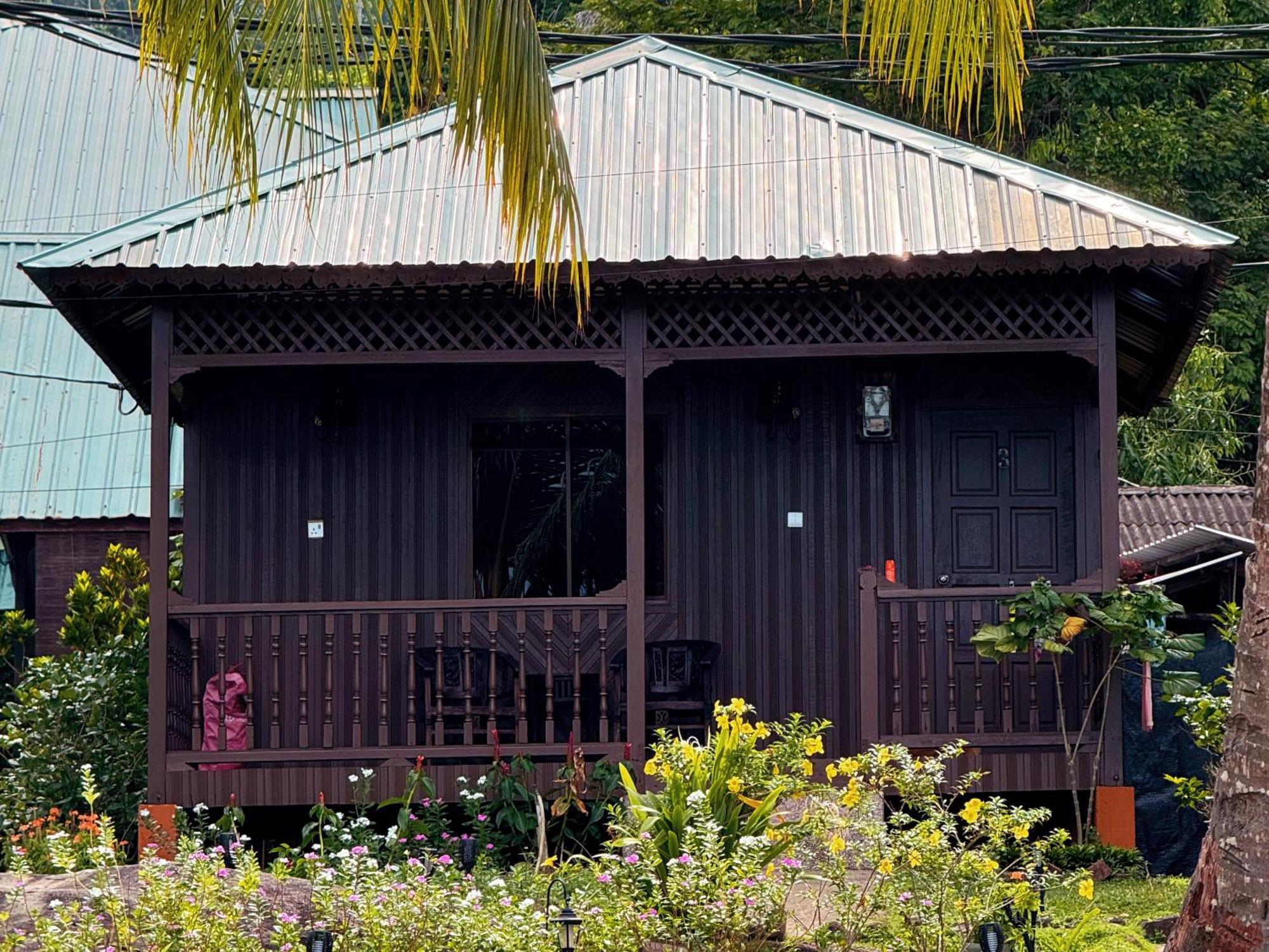 Abc Chalet Tioman Kampong Ayer Batang Экстерьер фото