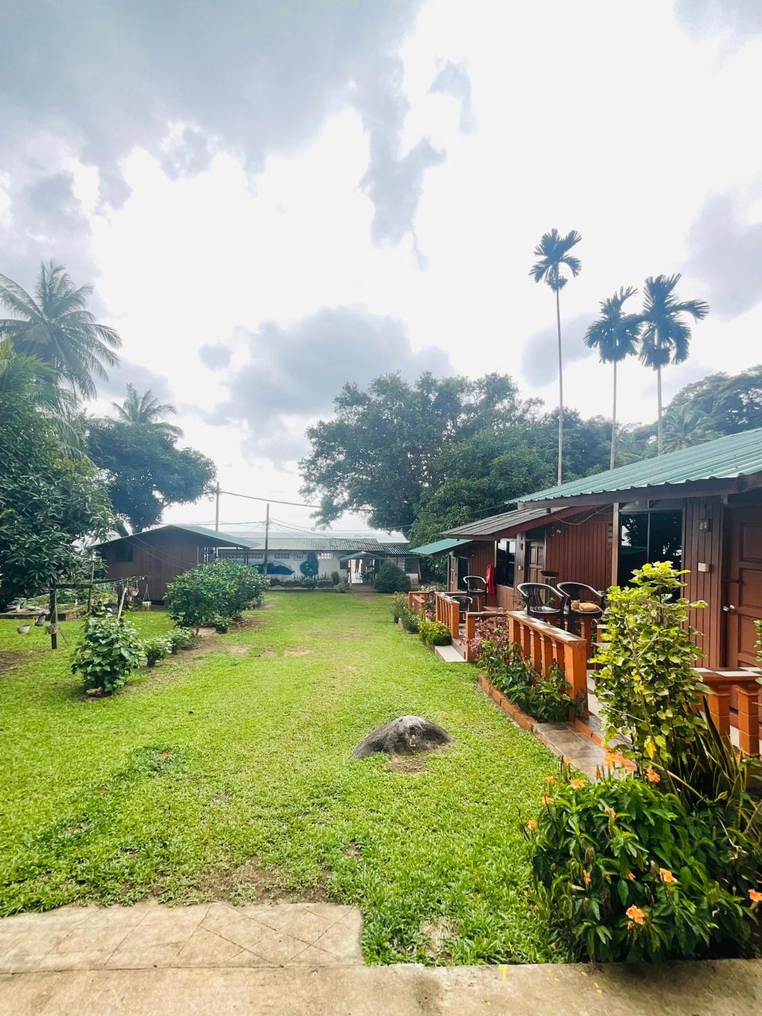 Abc Chalet Tioman Kampong Ayer Batang Экстерьер фото